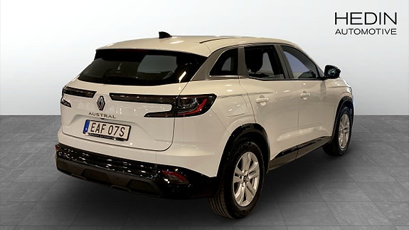 Renault Austral 2 of 5