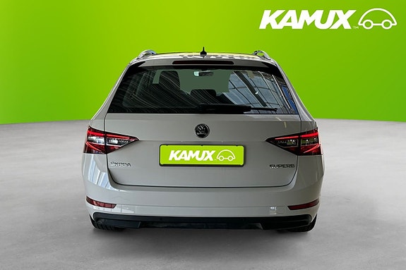 Skoda Superb 5 of 5