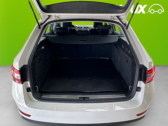 Skoda Superb 16 of 26
