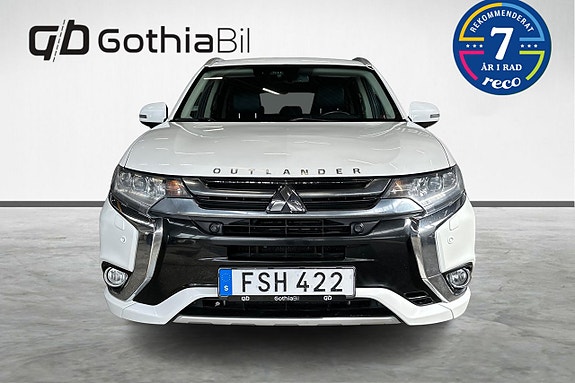 Mitsubishi Outlander 2 of 23