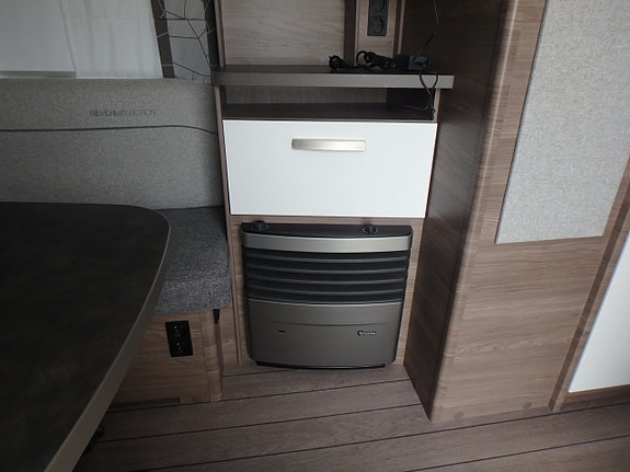 Knaus SEL 460 Sport Silver Sel 460 EU  A/C Långbädd 23 of 26
