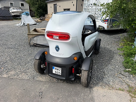 Renault Twizy Urban 80 4 of 9