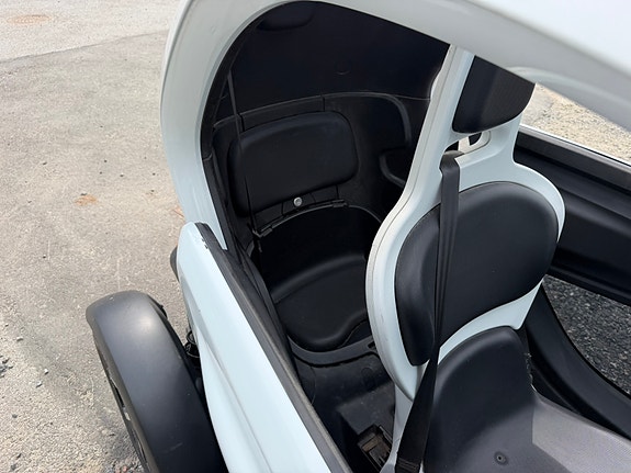 Renault Twizy Urban 80 7 of 9