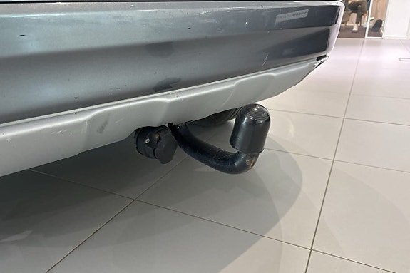 Volvo XC60 13 of 18