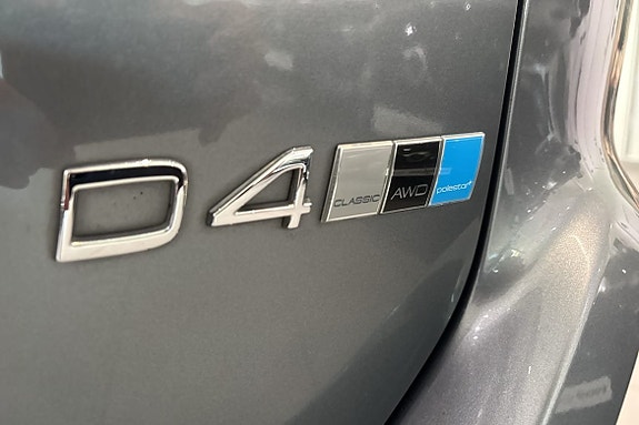 Volvo XC60 12 of 18