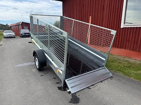 Neptun Pratik 750kg med Nätsidor & Tipp 80 km/h 9 of 11