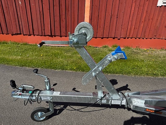 Neptun Navy Båttrailer, 750kg, 80km/h 6 of 6