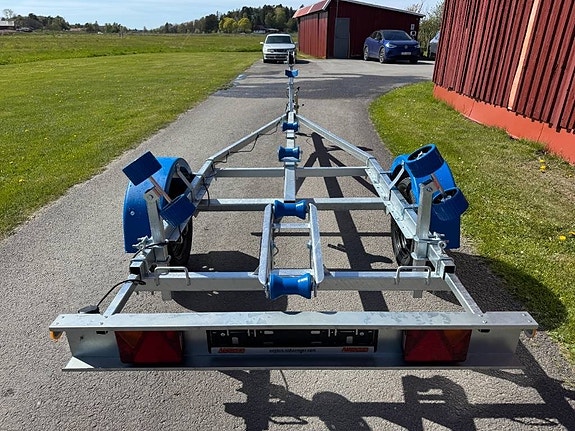 Neptun Navy Båttrailer, 750kg, 80km/h 4 of 6