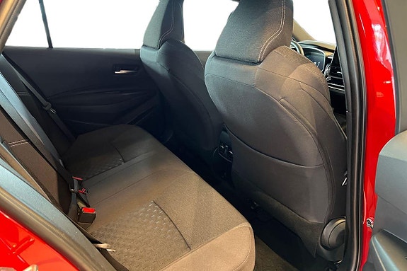 Toyota Corolla 7 of 20