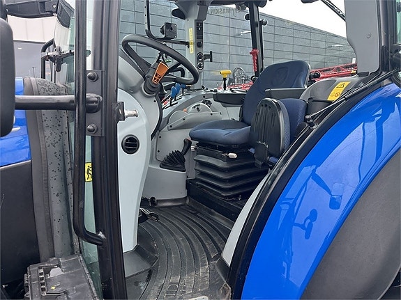 New Holland T5.120 5 of 16
