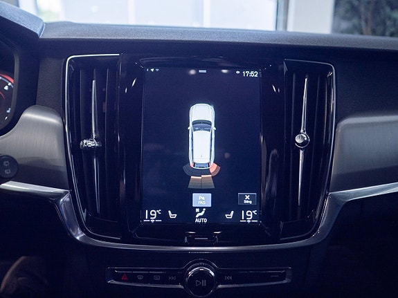 Volvo V90 16 of 20