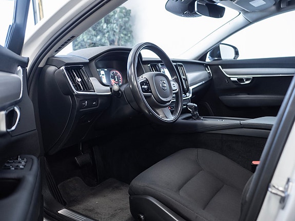 Volvo V90 5 of 5