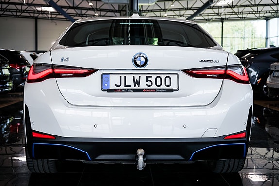BMW i4 5 of 5