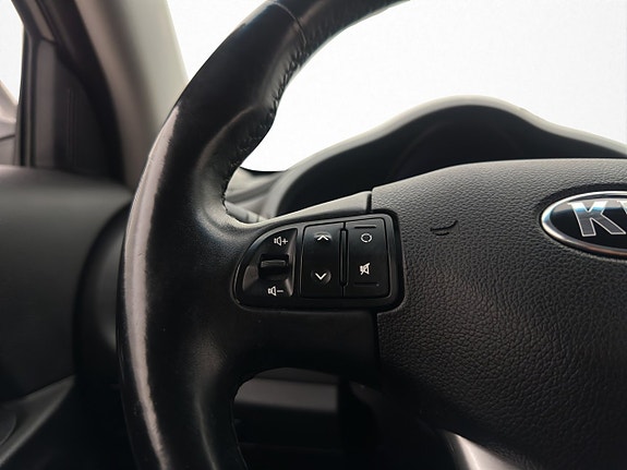 Kia Sportage 23 of 23