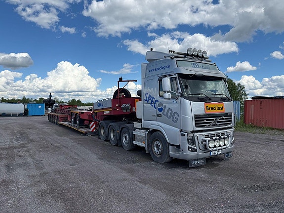 Volvo FH16 2 of 9
