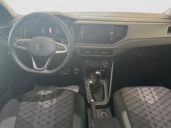 Volkswagen Taigo 8 of 9