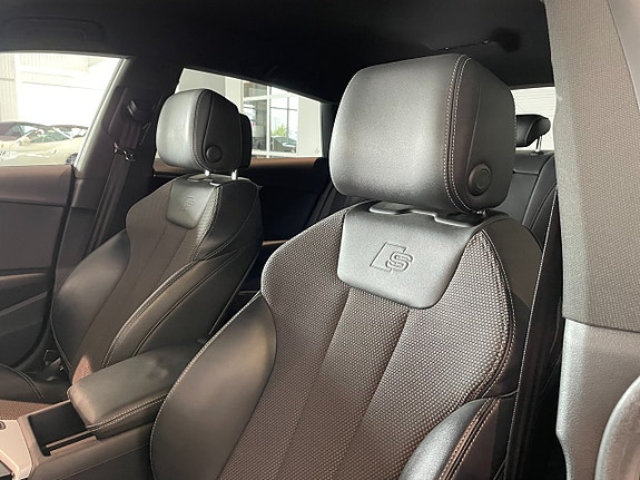 Audi A5 11 of 19