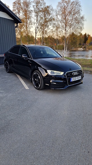 Audi A3 3 of 5