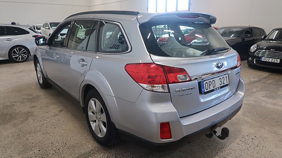 Subaru Outback 6 of 21