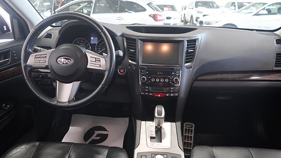 Subaru Outback 11 of 21