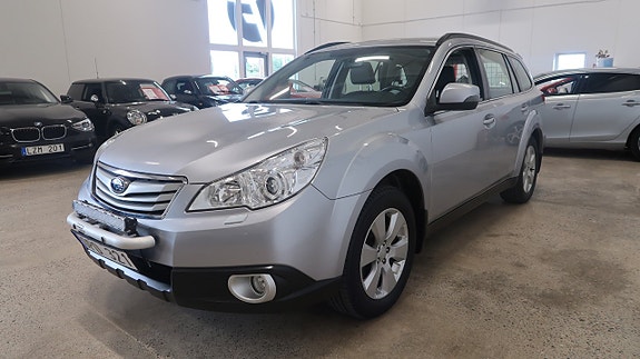 Subaru Outback 7 of 21