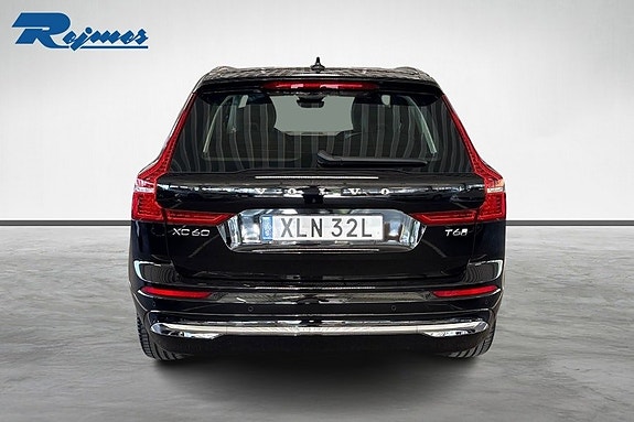 Volvo XC60 14 of 17