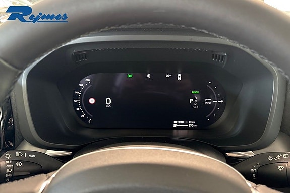 Volvo XC60 6 of 17