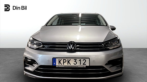 Volkswagen Touran 4 of 5