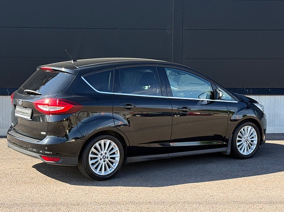 Ford C-Max 8 of 22