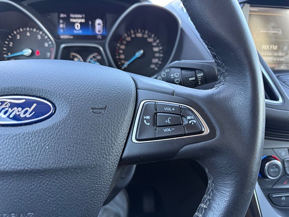 Ford C-Max 21 of 22