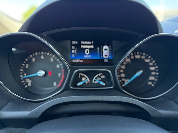 Ford C-Max 19 of 22
