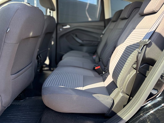 Ford C-Max 13 of 22