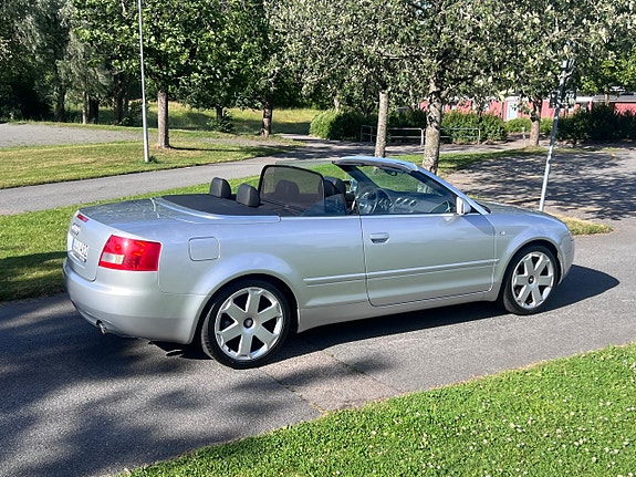 Audi A4 5 of 5