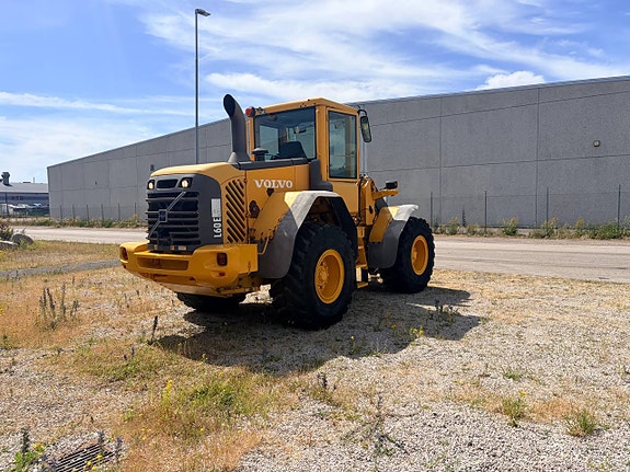 Volvo L 60 E 3 of 5