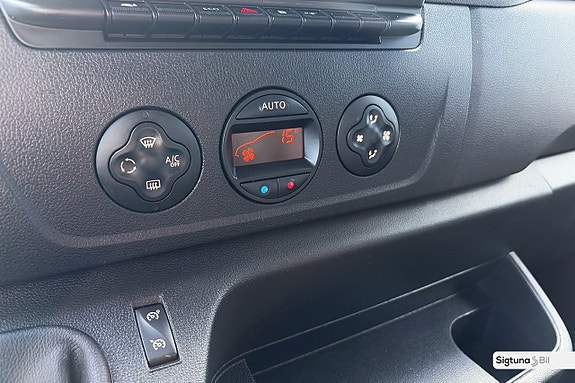 Renault Master 20 of 23