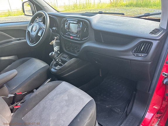 Fiat Doblò Cargo 16 of 24