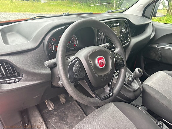 Fiat Doblò Cargo 14 of 28