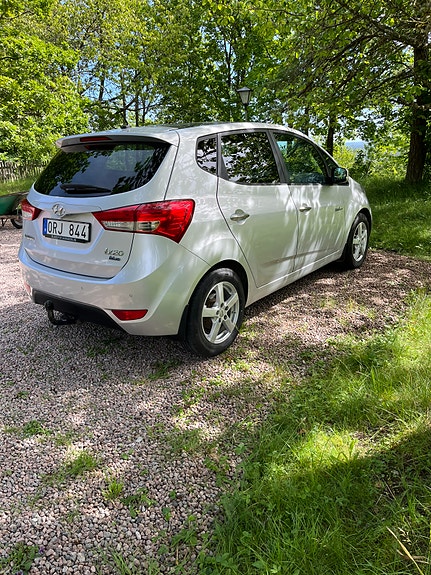 Hyundai ix20 3 of 5
