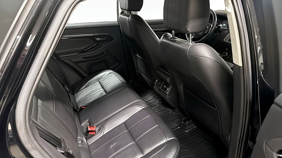 Land Rover Range Rover Evoque 5 of 5