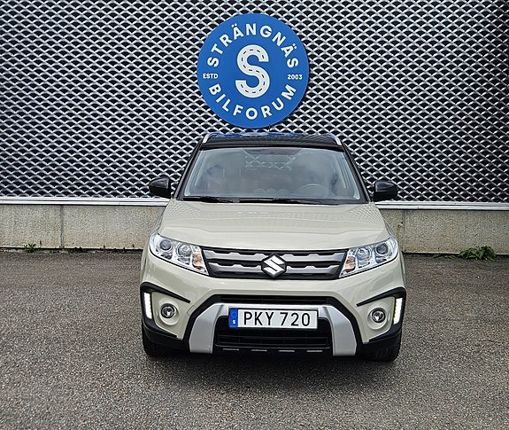 Suzuki Vitara 2 of 5