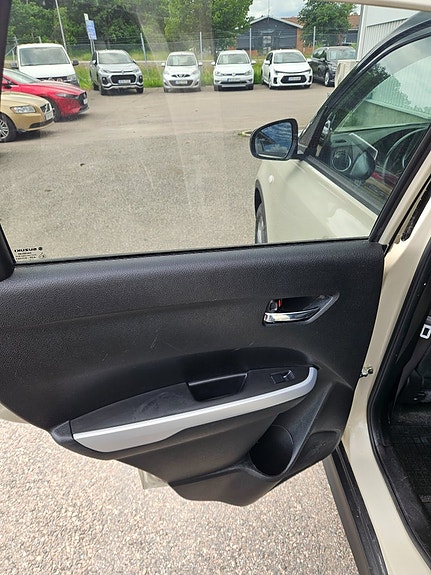 Suzuki Vitara 19 of 20