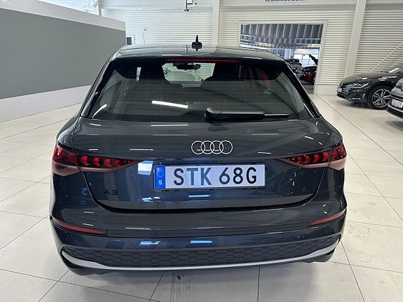 Audi A3 3 of 5