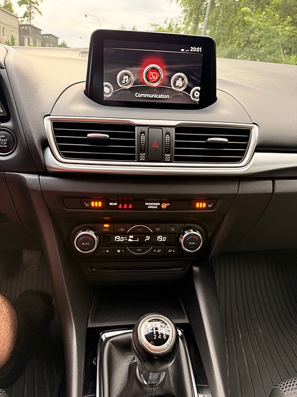 Mazda 3 11 of 16