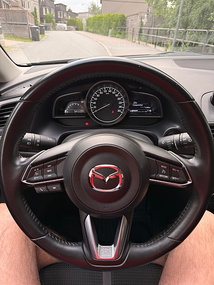 Mazda 3 13 of 16