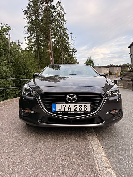 Mazda 3 10 of 16