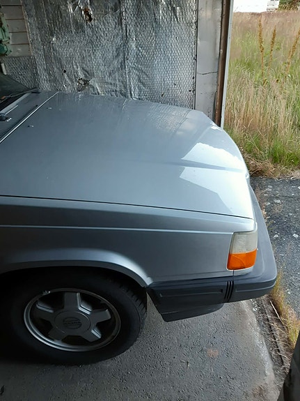 Volvo 740 3 of 4