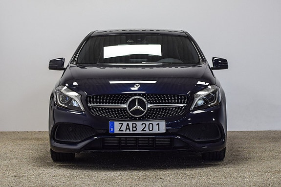 Mercedes-Benz A180 4 of 24