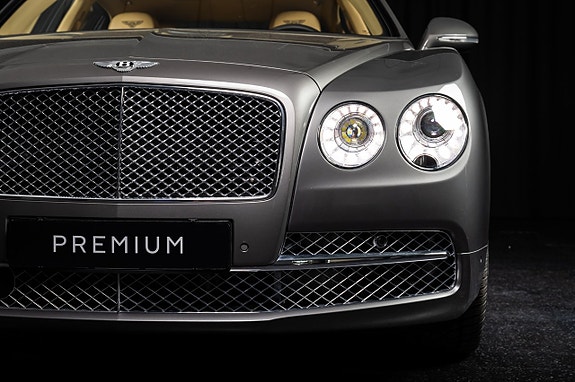 Bentley Flying Spur 6 of 30