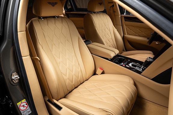 Bentley Flying Spur 20 of 30