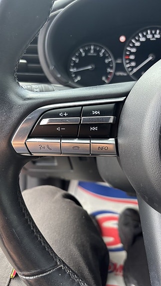 Mazda 3 8 of 19